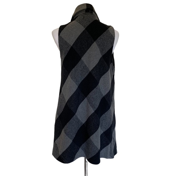 Talia swing style plaid vest - Picture 3 of 12